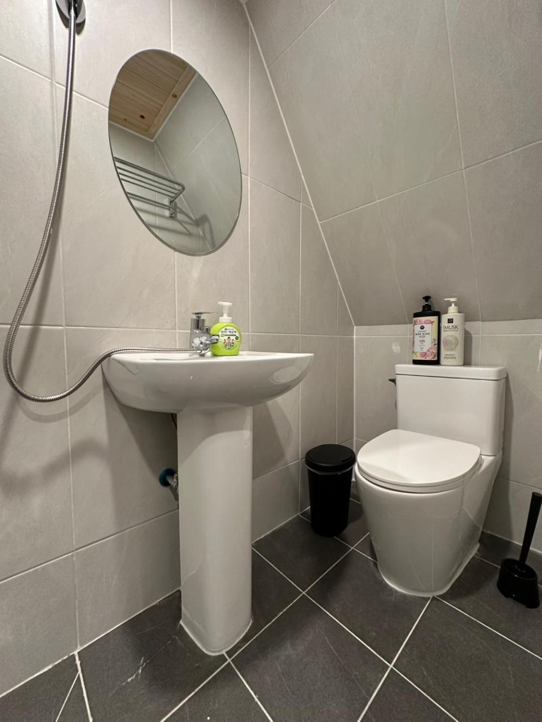 Insadong R Guesthouse Сеул Екстериор снимка